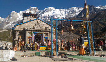 Kedarnath temple view 2